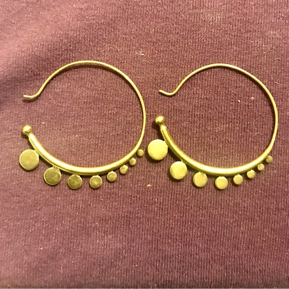 HANDCRAFTED BOHO BRASS EARRINGS - Picture 3 of 4